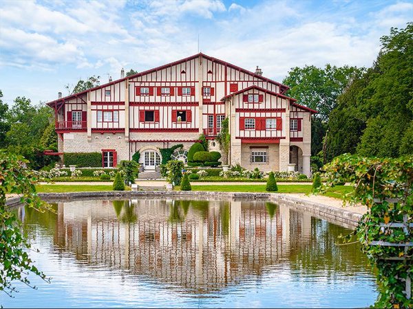 Les cures thermales à Cambo-les-Bains : une alternative naturelle aux traitements médicaux traditionnels
