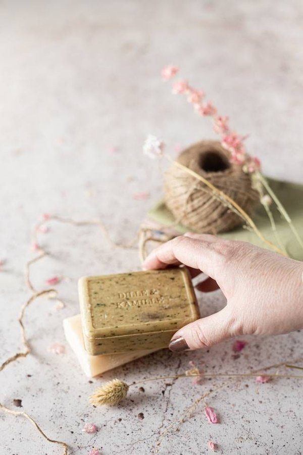 Les bienfaits du savon sans paraben, sans sulfate ni colorant : une approche saine pour le soin de la peau